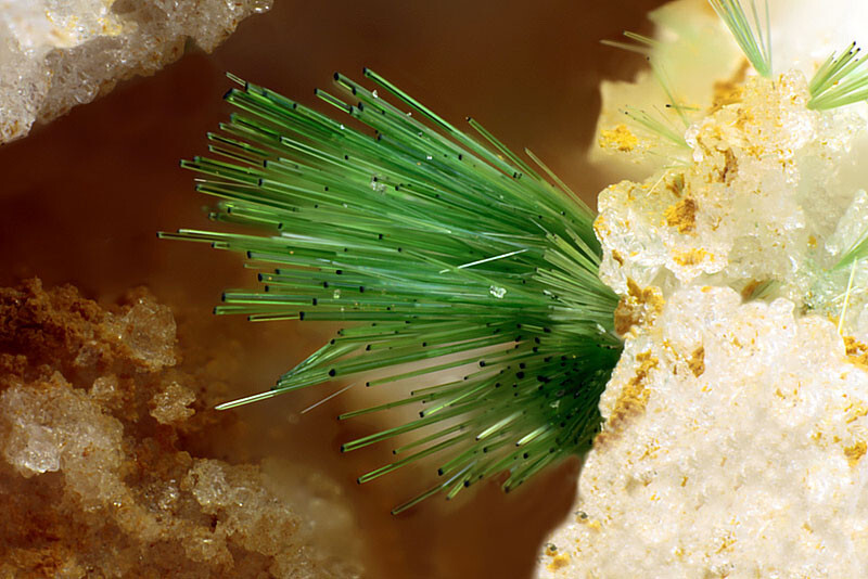 Agardite-(Ce)