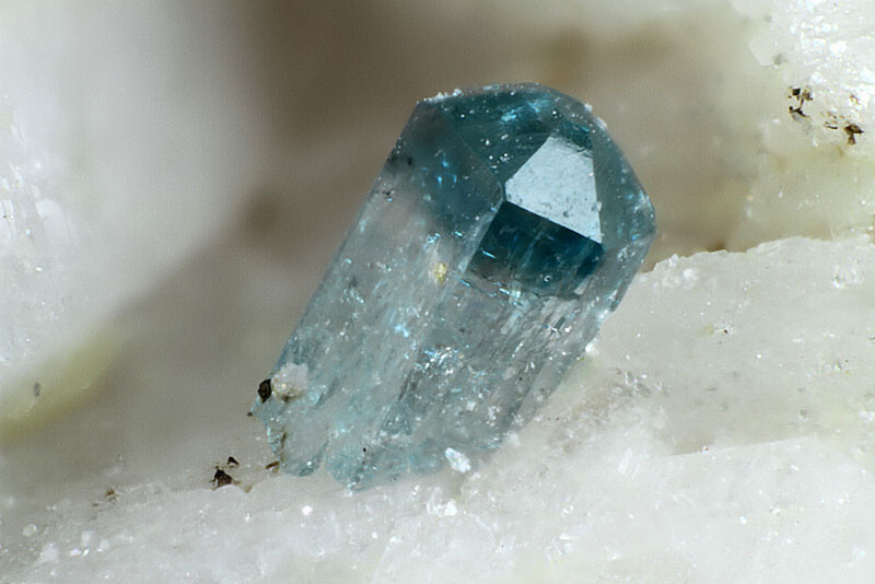 Fluorapatite blue