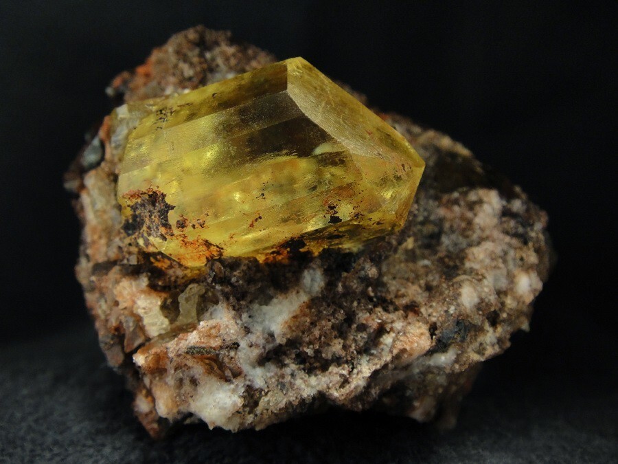 Fluorapatite yellow